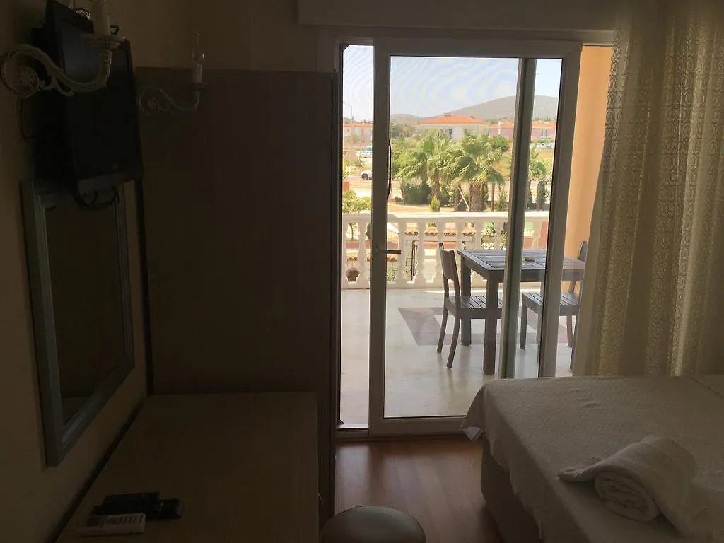 Gerence Butik Hotel Alaçatı Bed & Breakfast